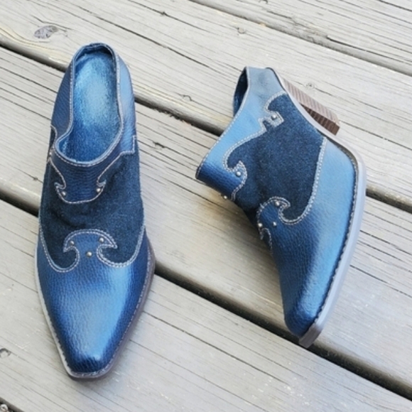 Vintage 70s Western Boho Blue Leather and Suede Heeled Cowgirl Slip-on Mules 8 - Picture 9 of 9